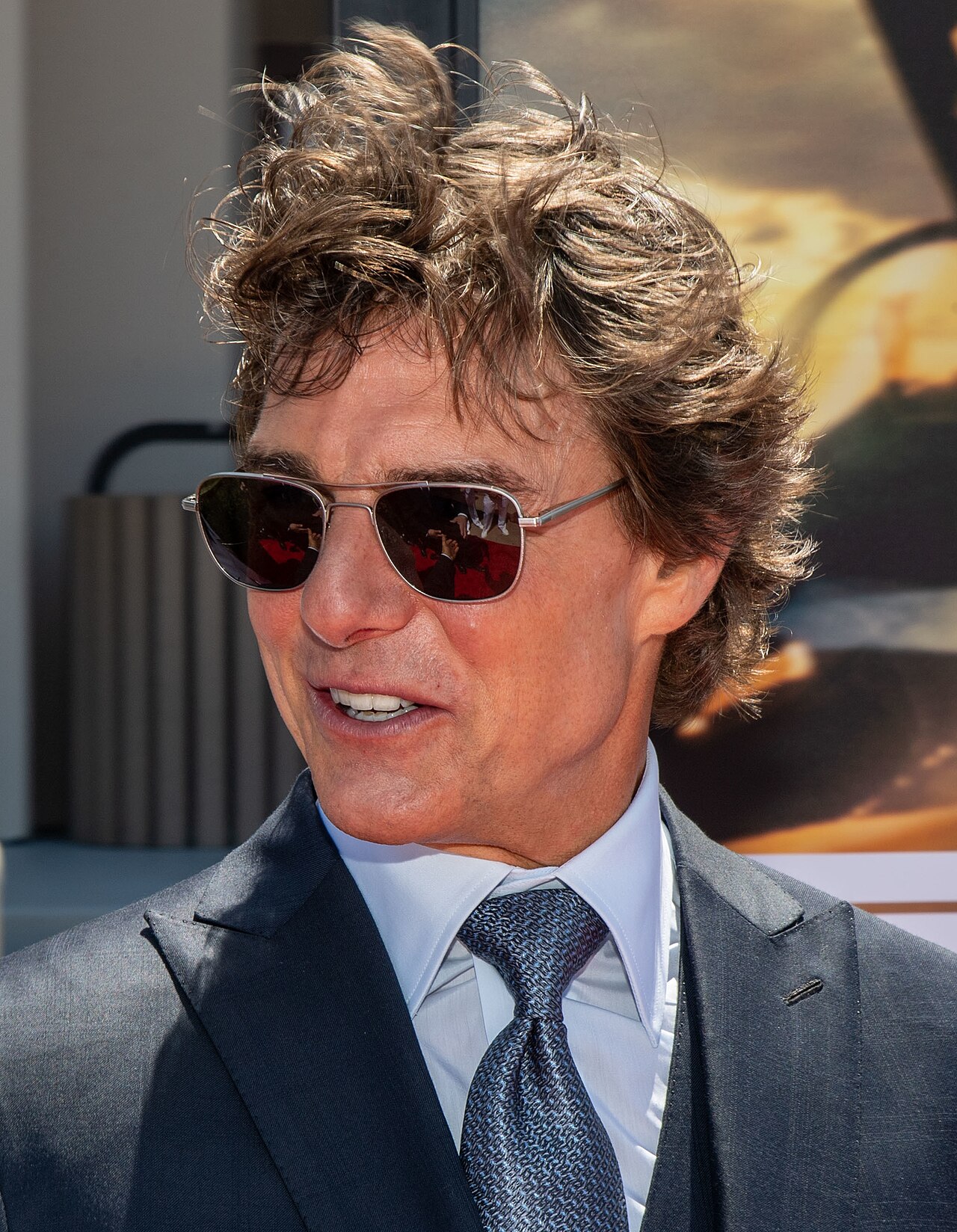 J.J. ABRAMS HAS SEEN 'A TASTE' of TOM CRUISE'S 'DIGGER,' SAYS STAR IS 'ABOUT TO BLOW OUR COLLECTIVE MIND'